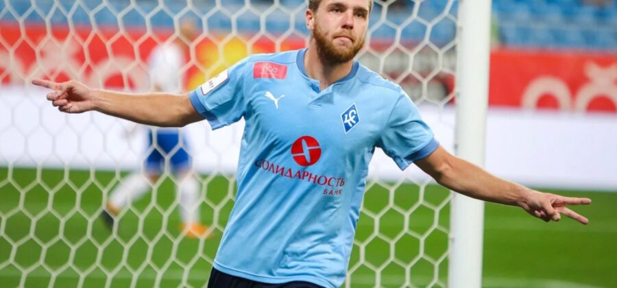 Bývalý útočník Krylia Sovetov Golenkov se stěhuje do českého klubu: nová kapitola kariéry